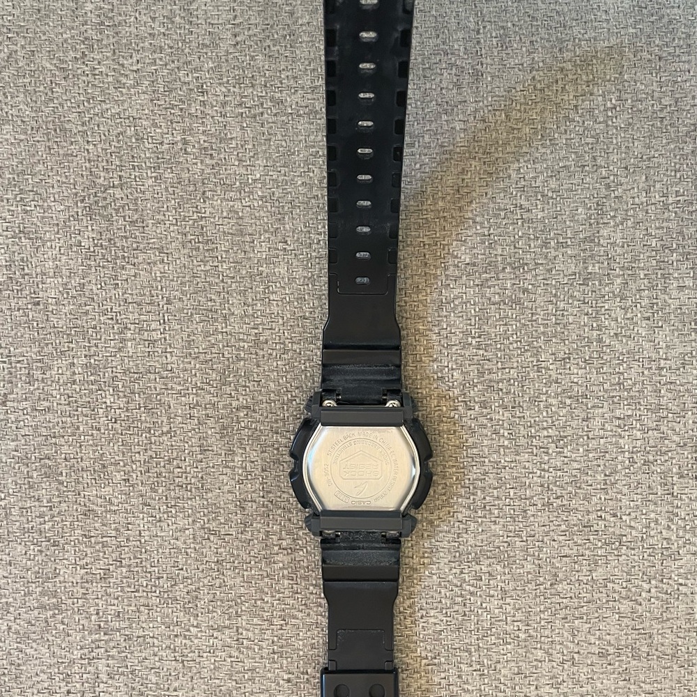 G-Shock - Picture 3 of 3